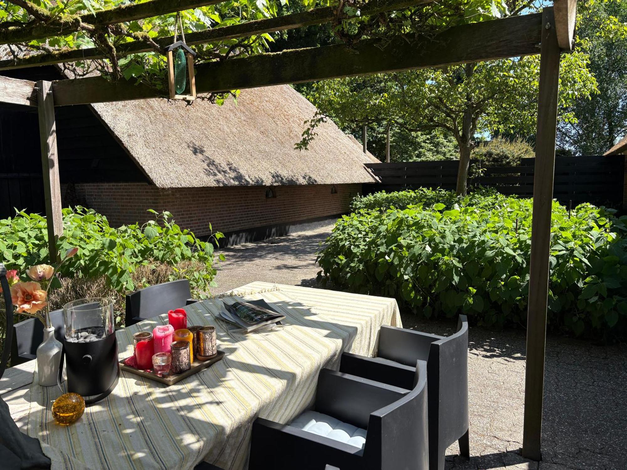 Luxe Hofstede Met Paardenstalling Lunteren Exteriér fotografie